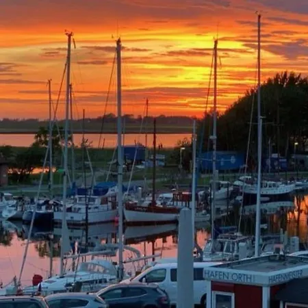 アパート Surforama De Feine Stuuv In Orth Mit Meerblick